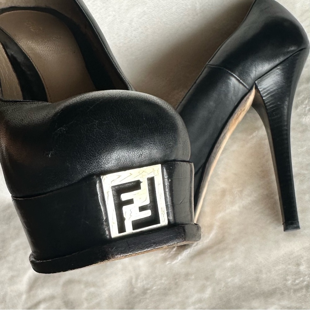 Fendi Fendista Black Leather Heels Platform Gold Logo Size 40 EU US 10 - Picture 7 of 12